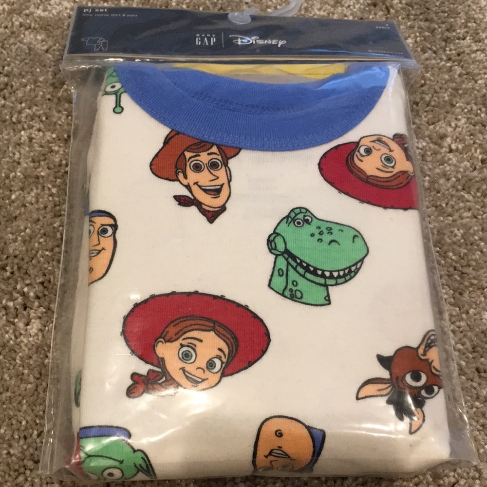NWT Gap+Toy Story Kids Pajamas